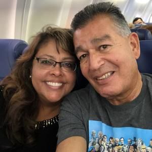 Meet your Posher, Mona robert